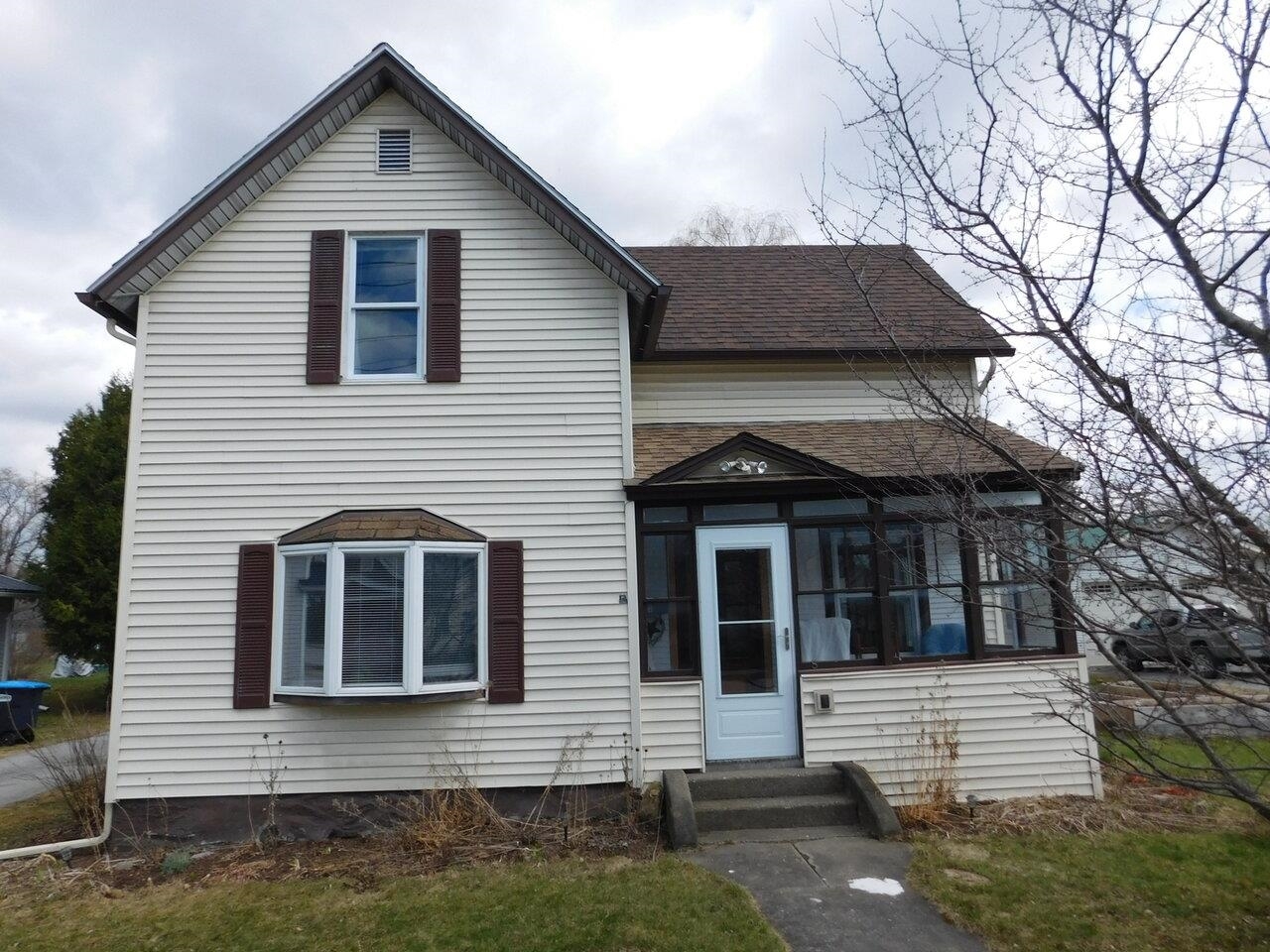 Property Photo:  8 Fourth Street  VT 05488 