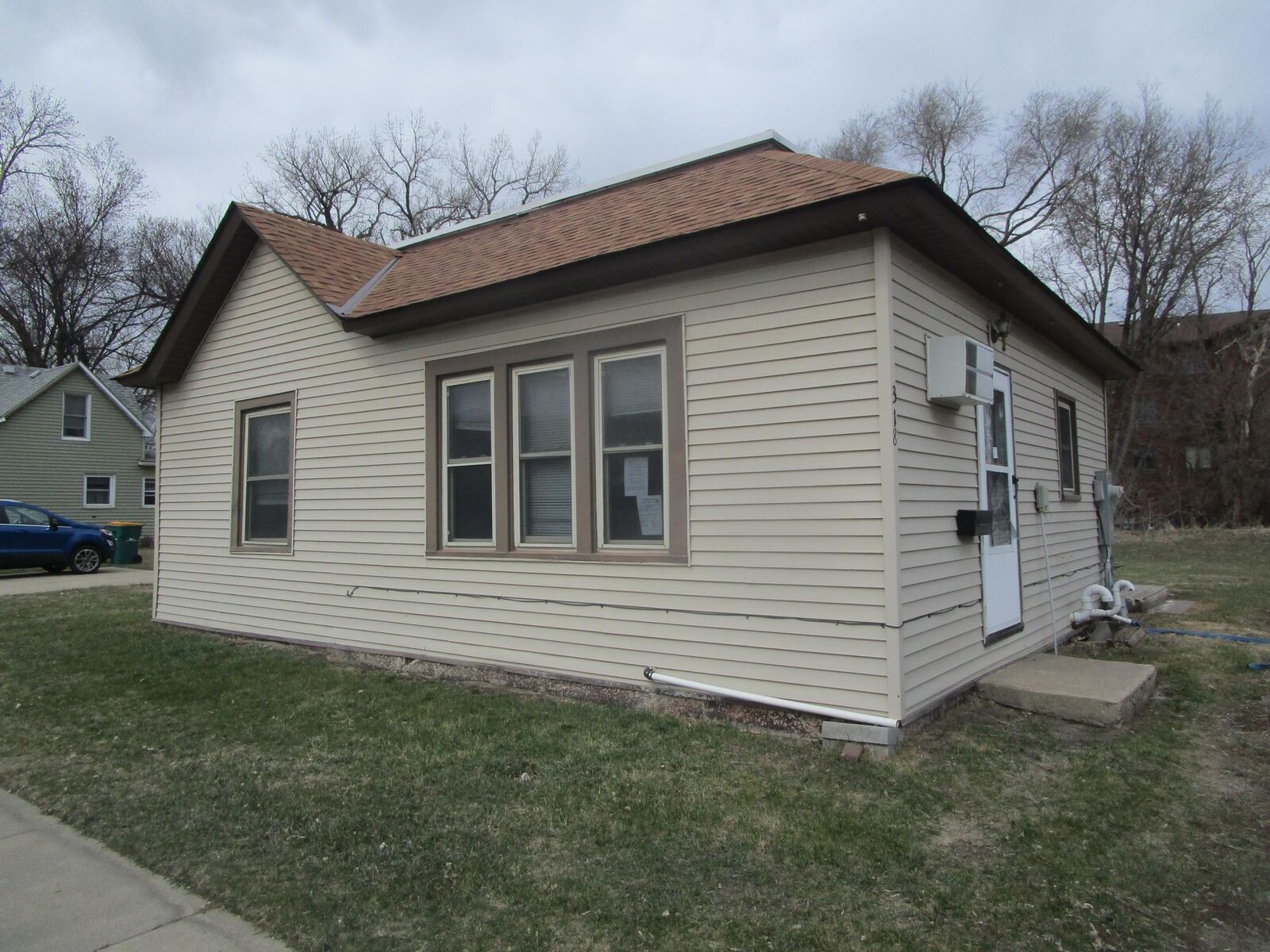Property Photo:  318 W College Drive  MN 56258 