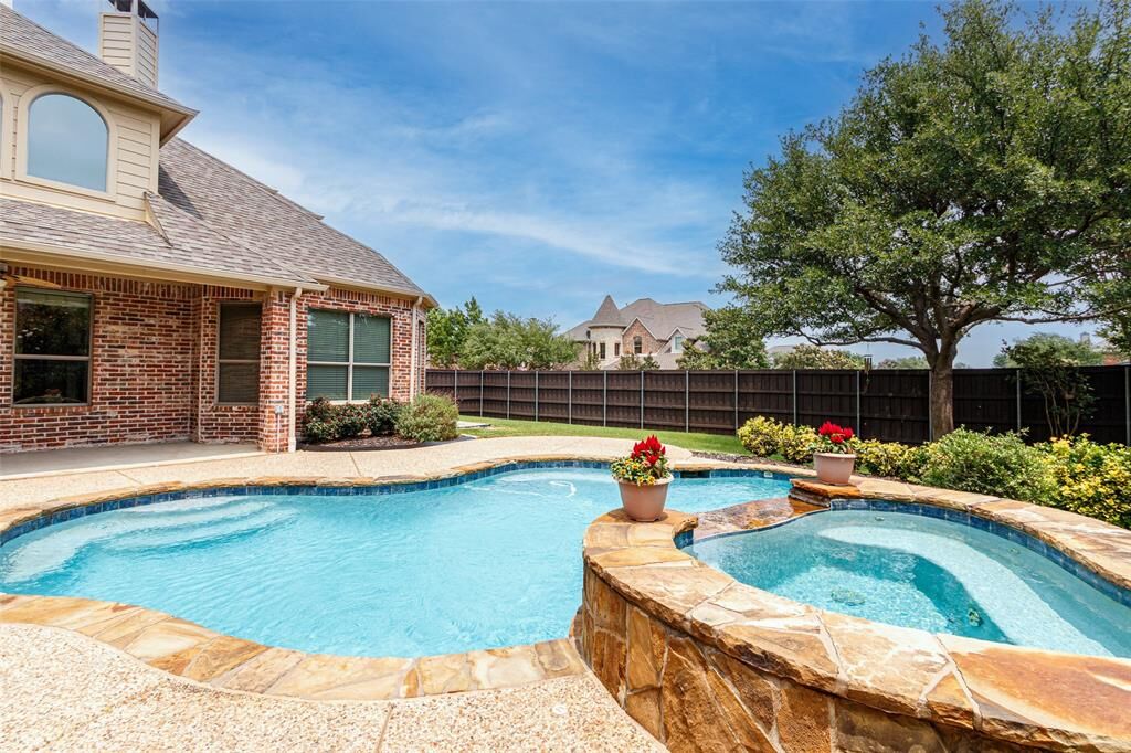 Property Photo:  3567 Crosshaven Lane  TX 75033 