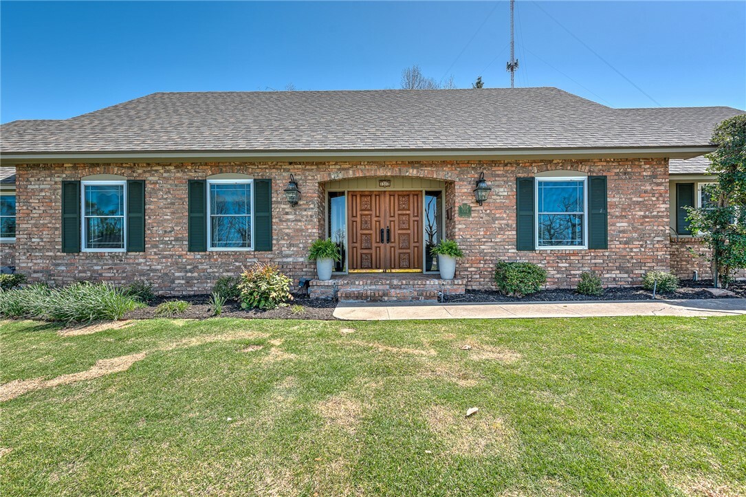 Property Photo:  1312 W Birch Drive  AR 72758 