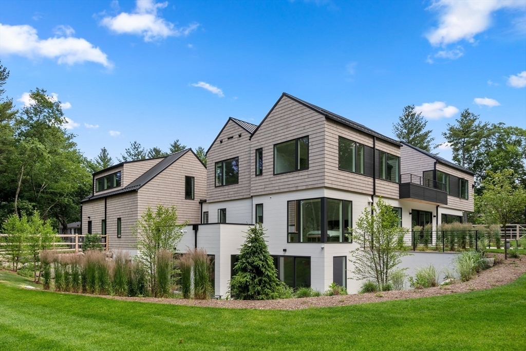Property Photo:  286 Country Dr  MA 02493 