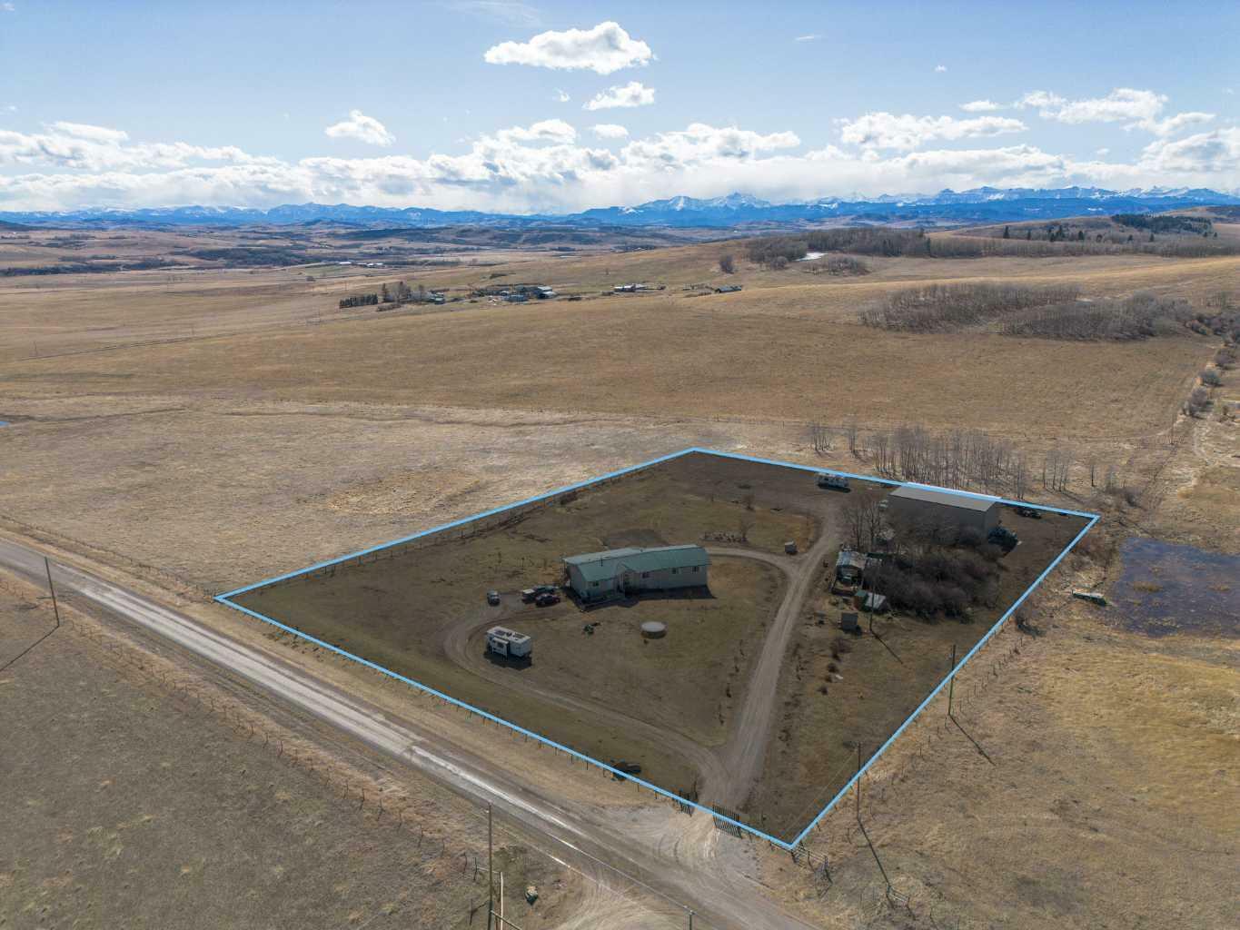 482001 128 Street W  Rural Foothills County AB T1S 6A1 photo