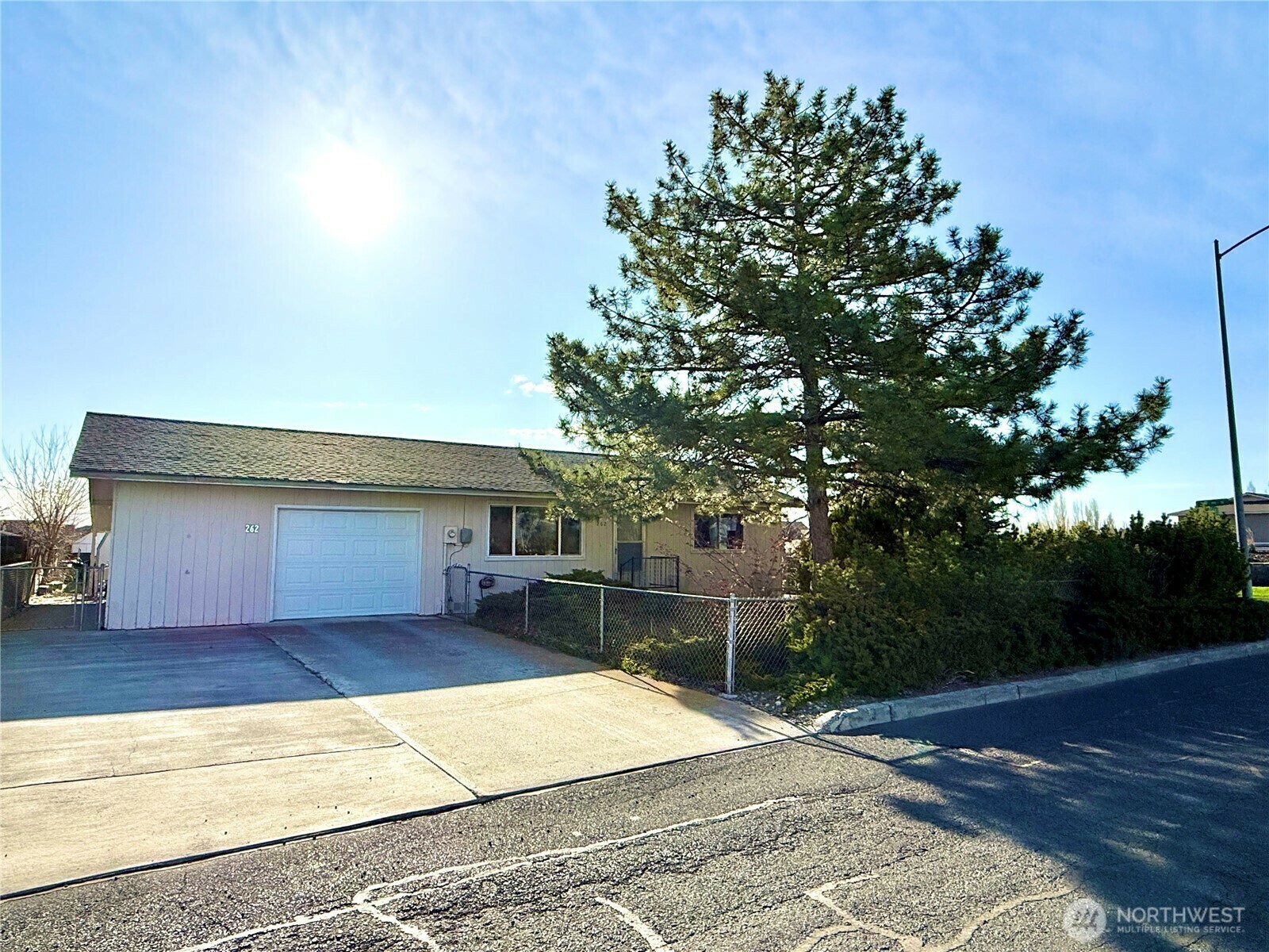 Property Photo:  262  G Street SE  WA 98823 