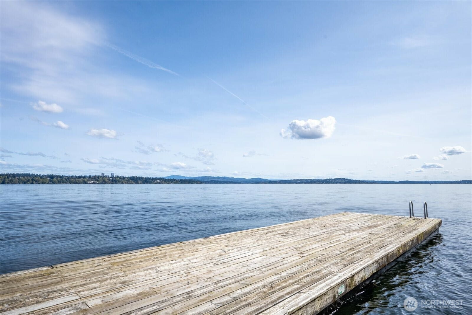 Property Photo: 1800 43rd Avenue E 401 WA 98112
