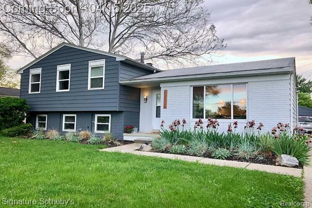 Property Photo: 42834 Joy Road MI 48170