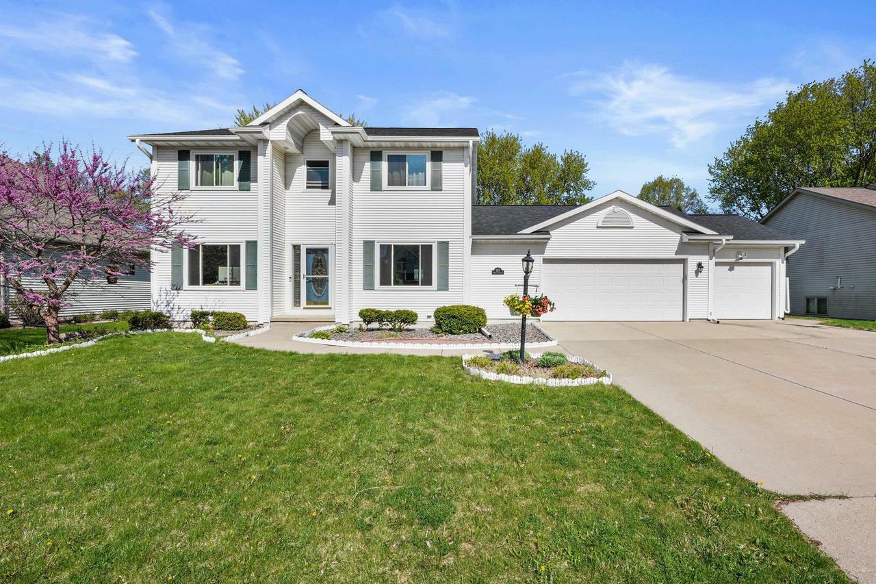 Property Photo: 517 Brule Parkway WI 53532