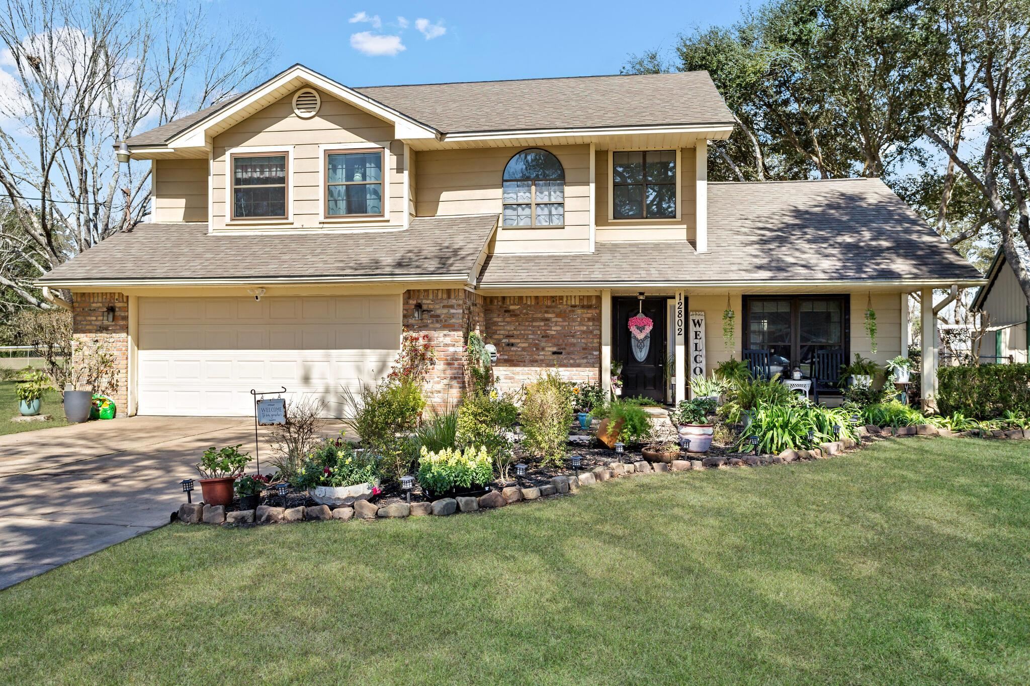 12802 Bergeron Dr.  Hamshire TX 77622 photo