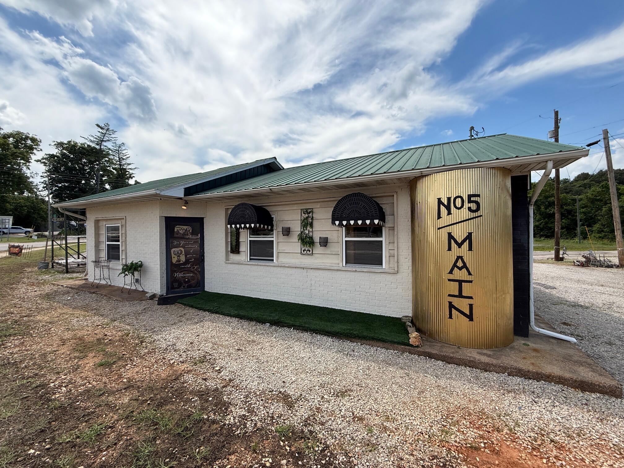 Property Photo:  15 Main Street  AR 72554 