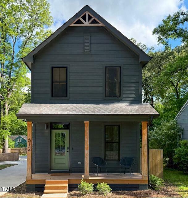 Property Photo: 612 E Ellerbee Street NC 27704