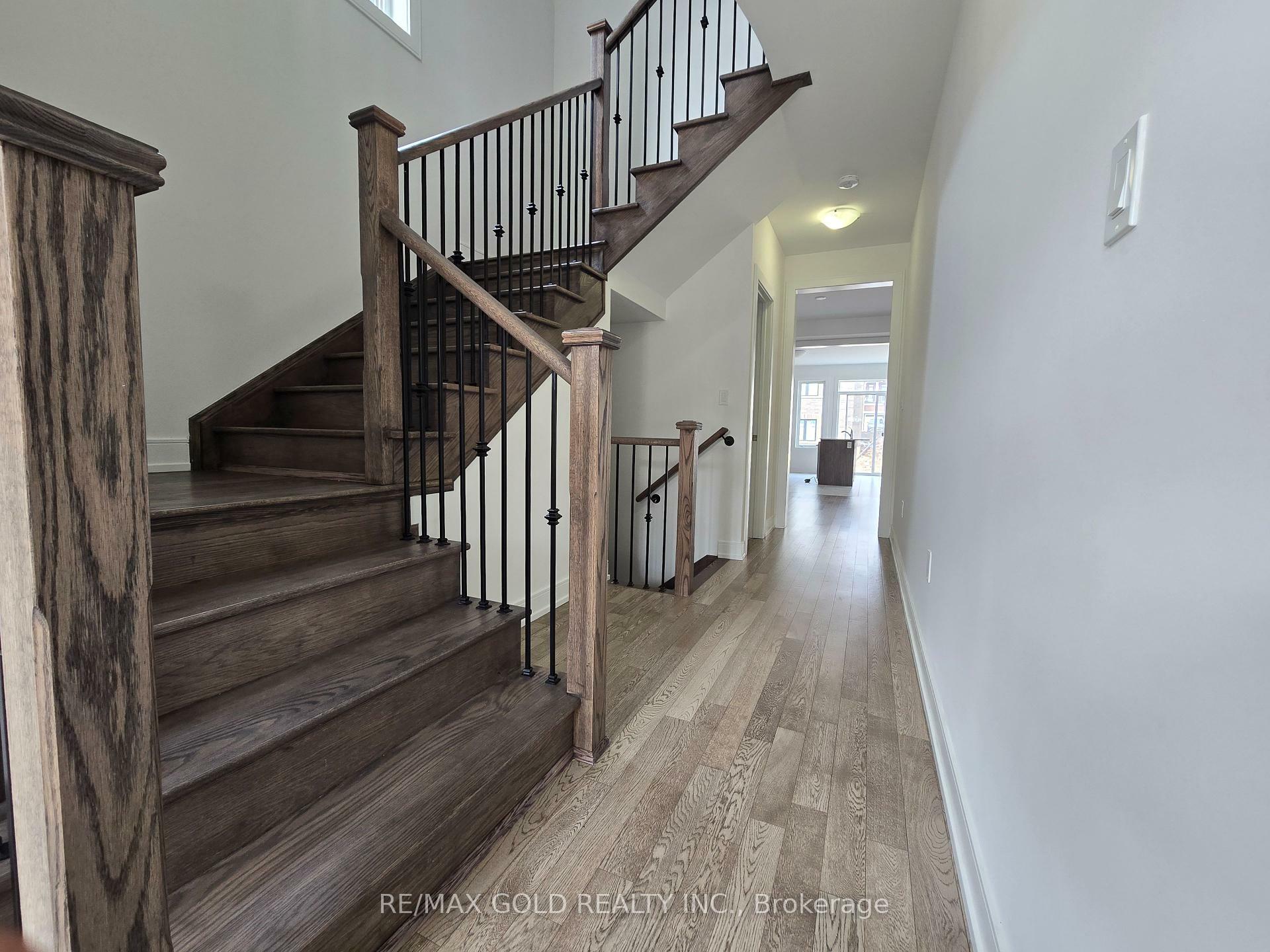 Property Photo: 33 Stanley Leitch Drive ON N0B 1T0