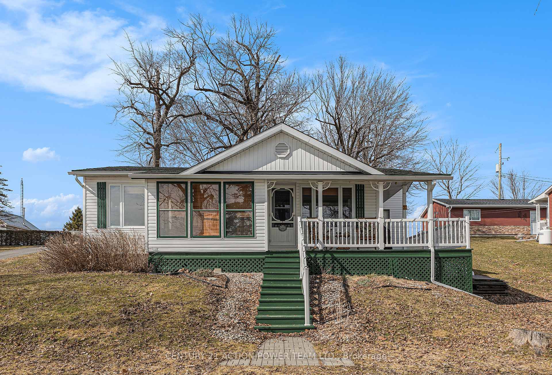 Photo de la propriété: 2839 Domaine Chartrand Street E ON K0B 1J0