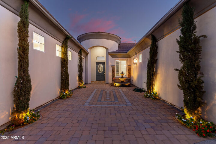 Property Photo: 3931 E Fox Circle AZ 85205