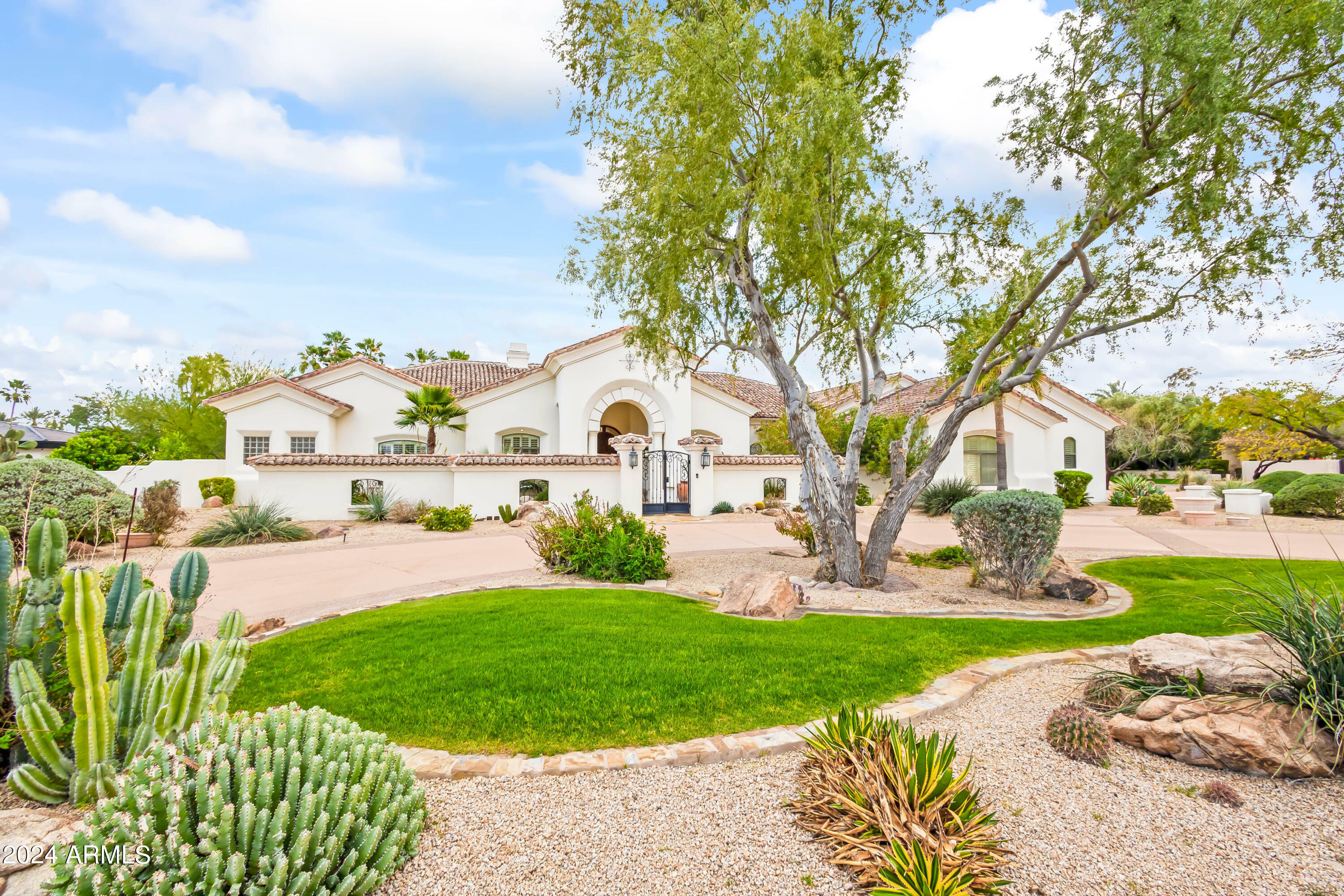 Property Photo: 7003 E Avenida El Alba -- AZ 85253