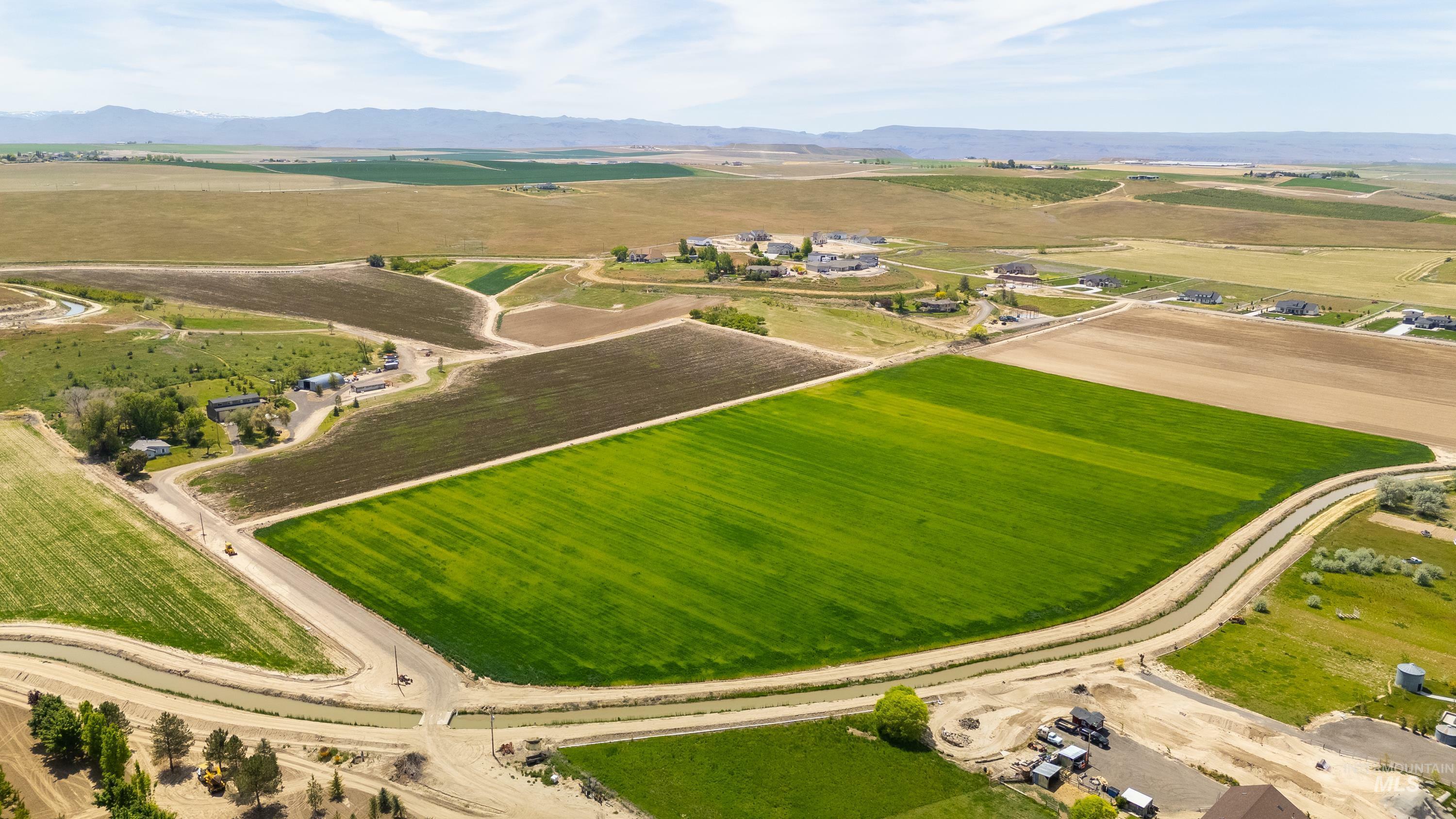 Property Photo: 13005 Lake Shore Dr. ID 83686
