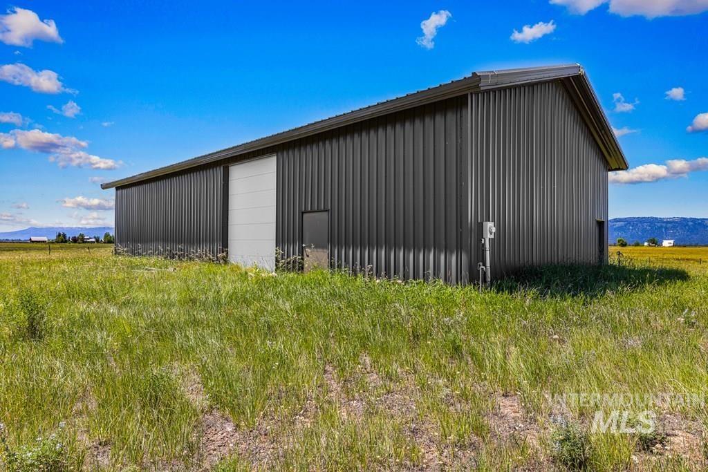 Property Photo:  13239 &Amp 12231 Finlandia  ID 83615 