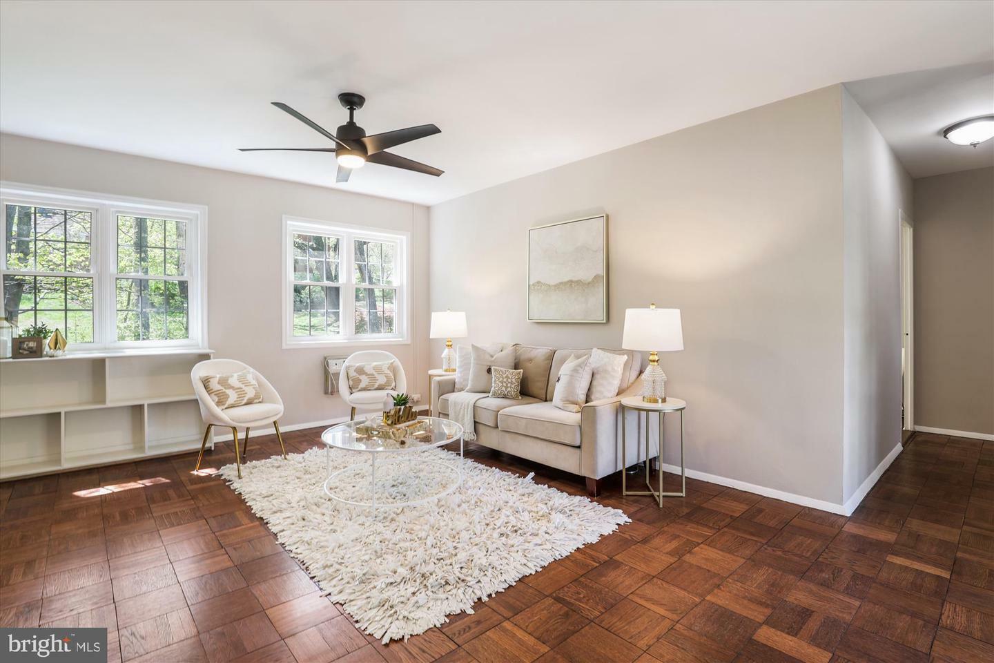 Property Photo: 1666 Fitzgerald Lane VA 22302
