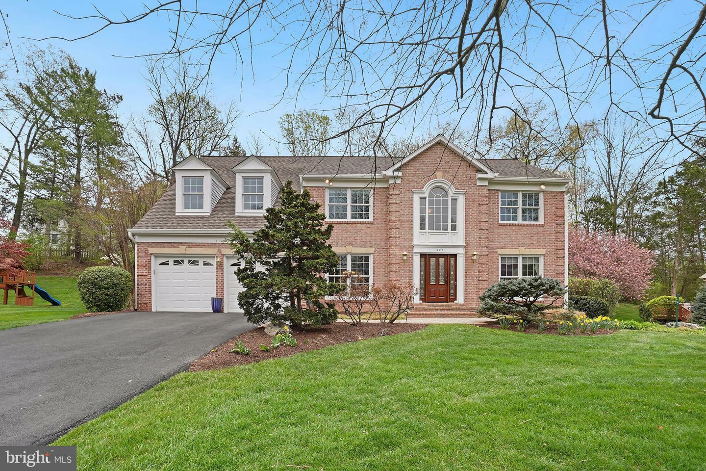 1207 Cameo Court  Herndon VA 20170 photo