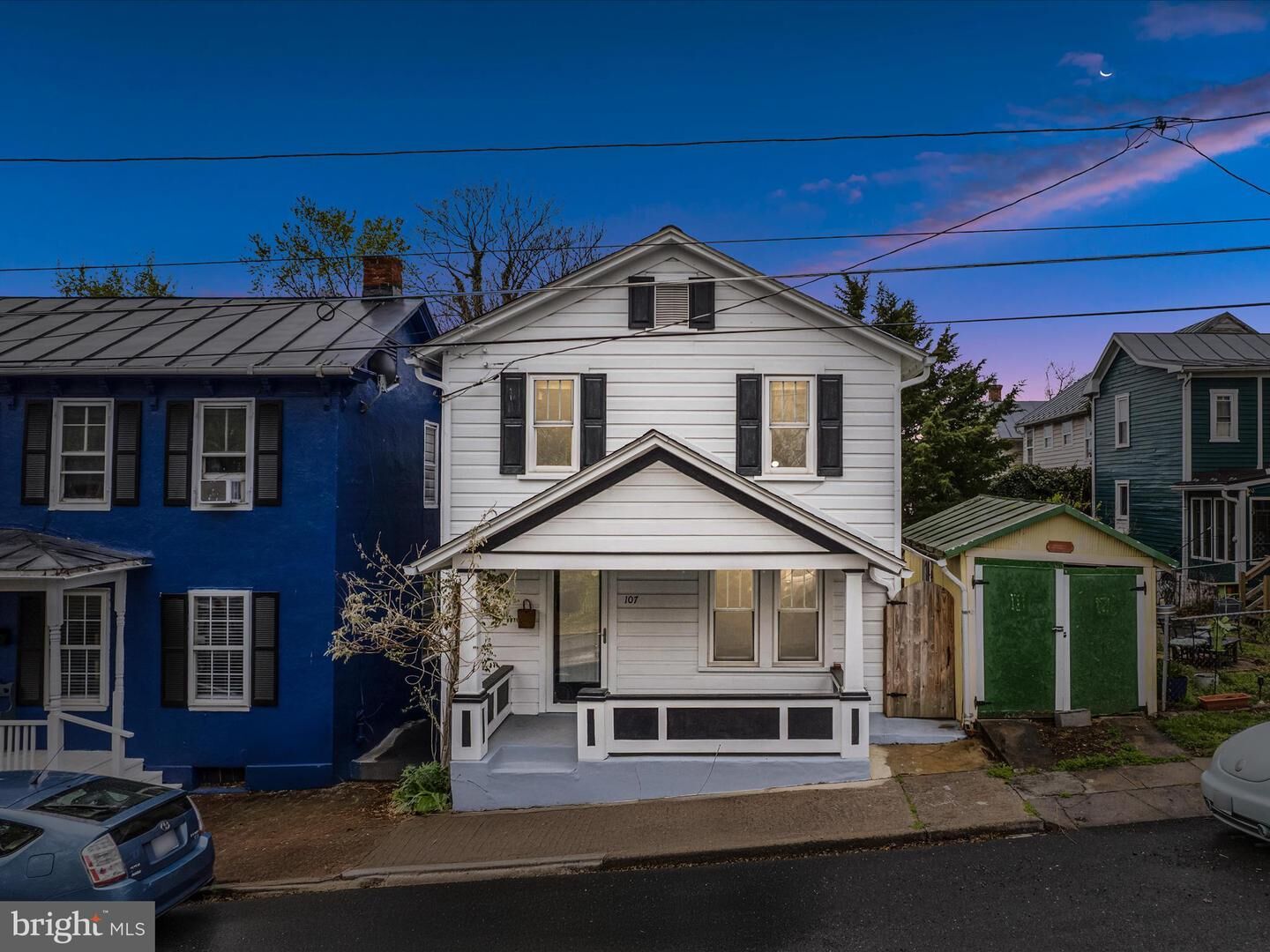 Property Photo: 107 E Monmouth Street VA 22601
