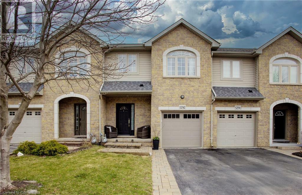 Property Photo: 5292 Scotia Street ON L7L 7B4