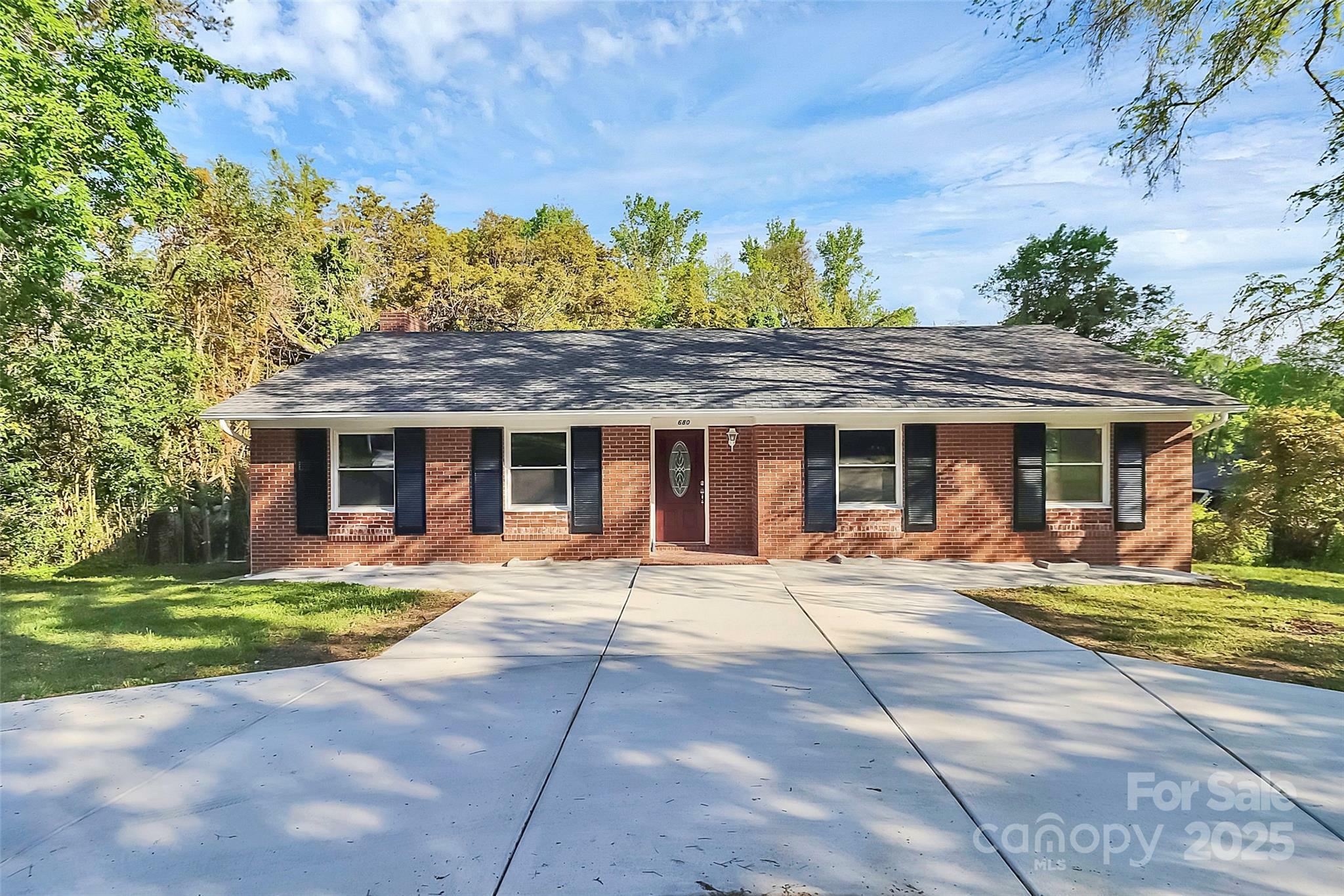 Property Photo: 680 Lakeside Drive SC 29730