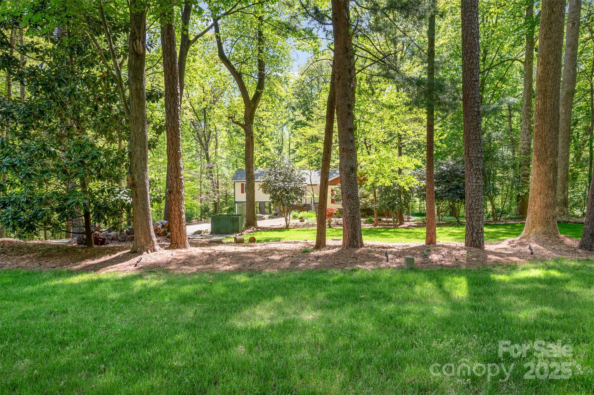 Property Photo: 7230 Ridge Lane Road NC 28262