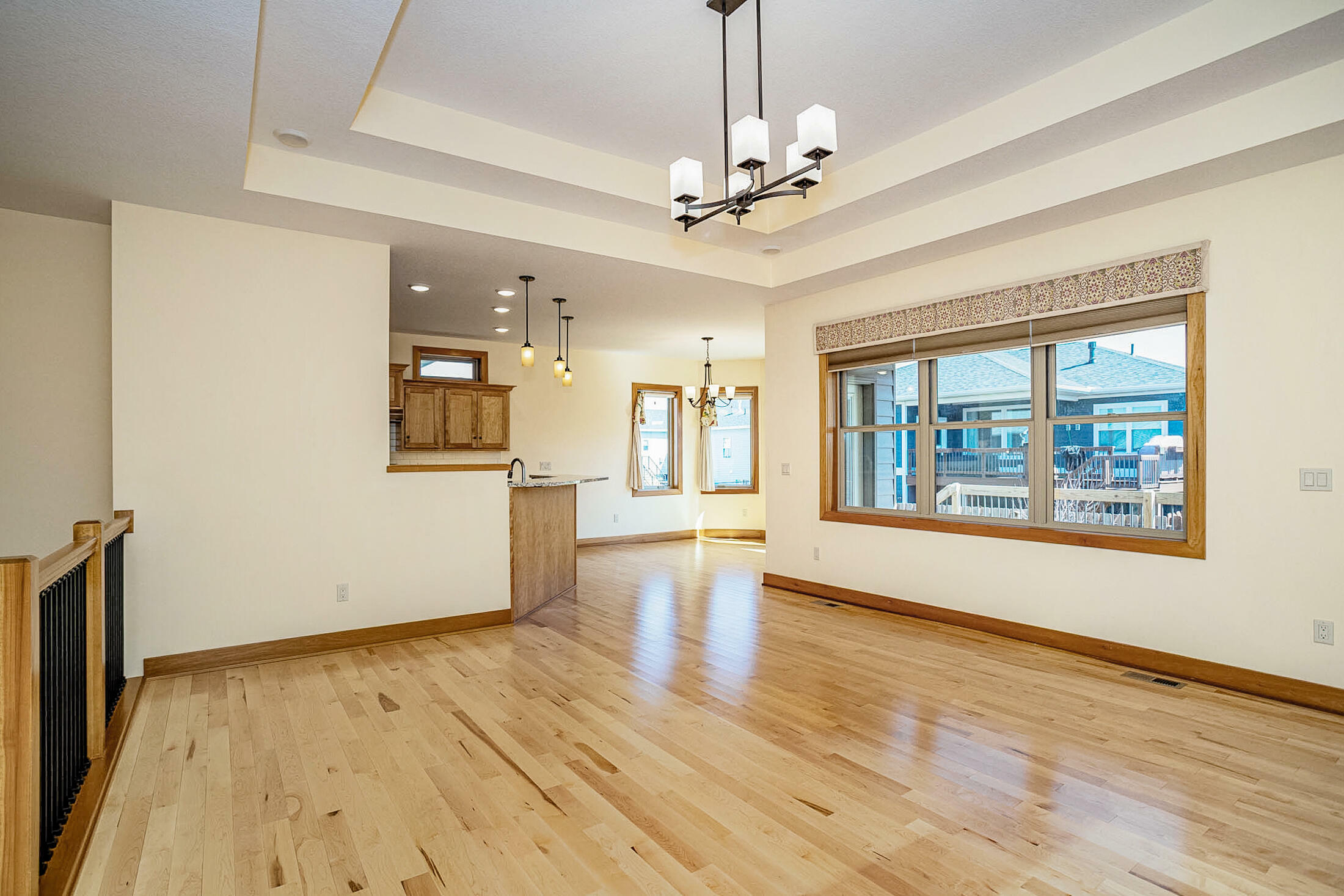 Property Photo: 408 Hawthorne Street IA 50105