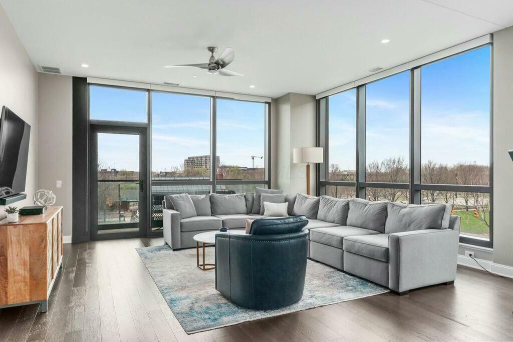 Property Photo: 250 W Spring Street OH 43215