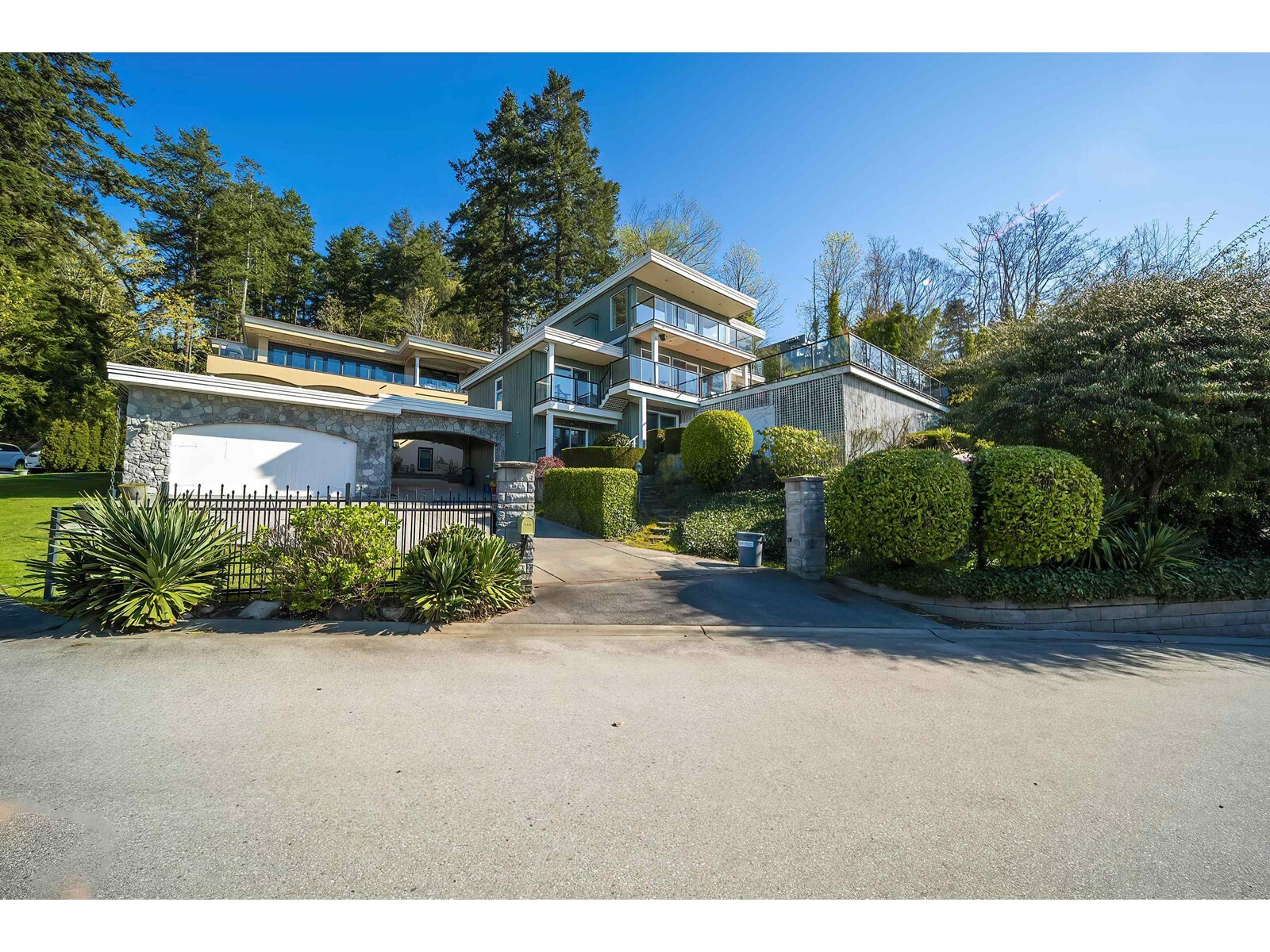 Property Photo: 1309 Anderson BC V4B 3P4