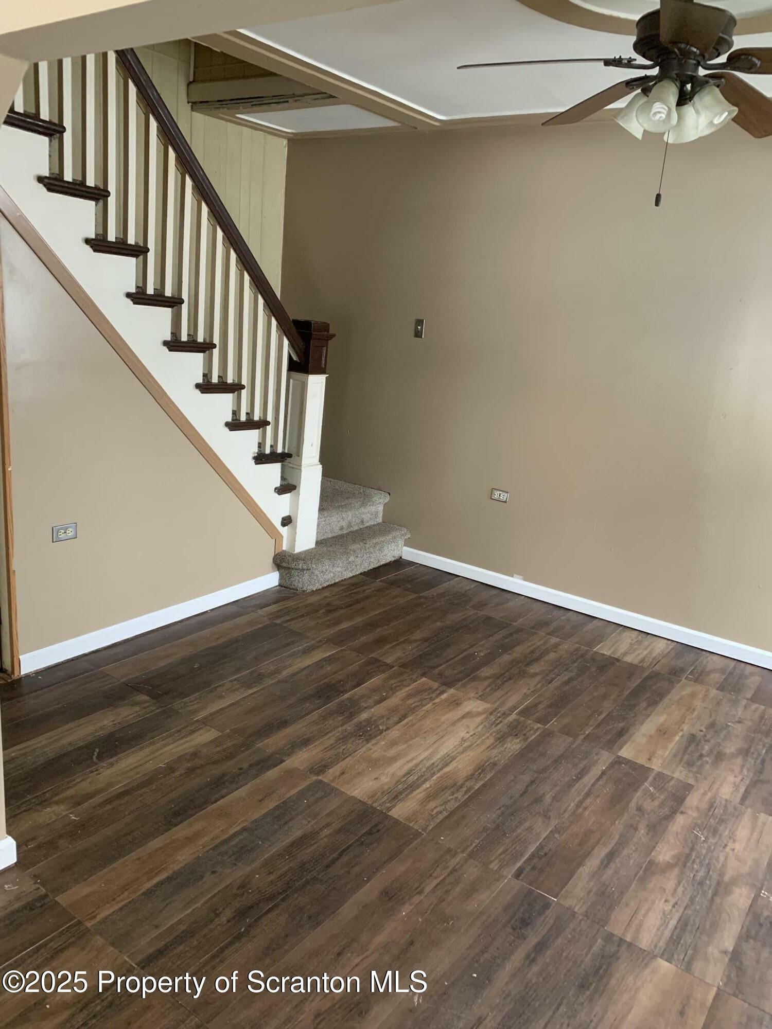 Property Photo: 206 W Union Street PA 18634