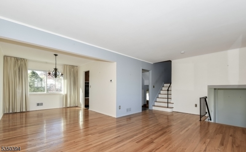 Property Photo: 2462 Woodside Rd NJ 07083