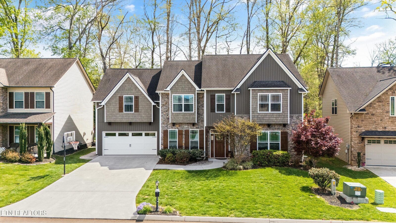 Property Photo:  1119 Front Royal Lane  TN 37922 