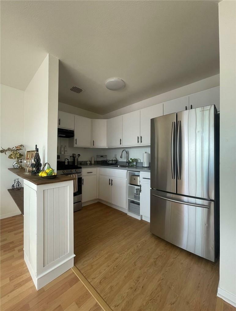 Property Photo:  9 Banes Court 2  NY 10473 