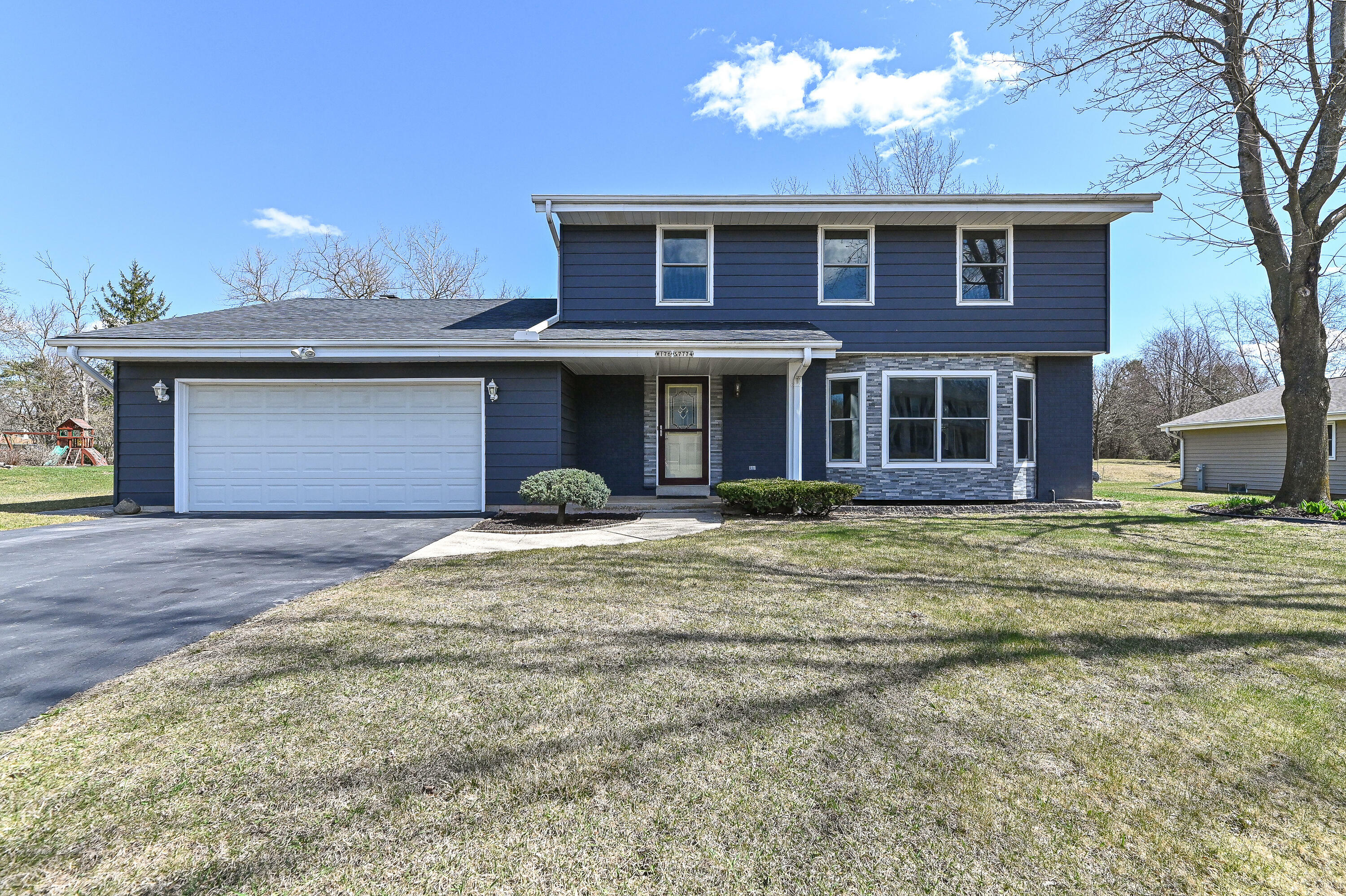 Property Photo: W176s7774 Kristin Dr WI 53150