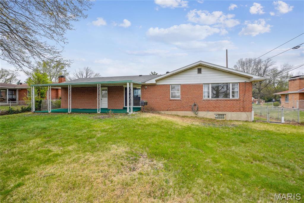 Property Photo: 11562 Rock Hampton Drive MO 63138