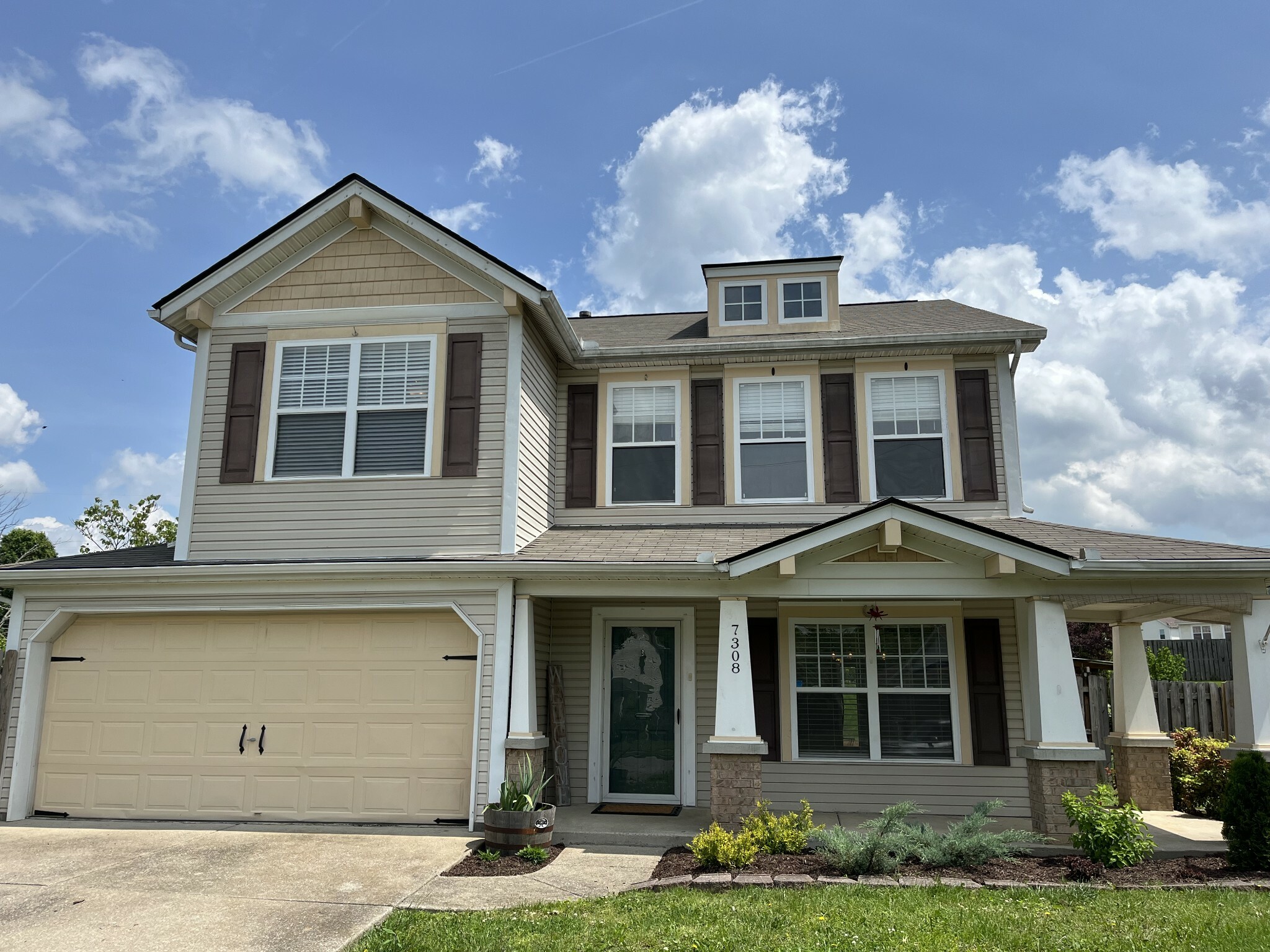 Property Photo:  7308 Middlebrook Cir  TN 37221 