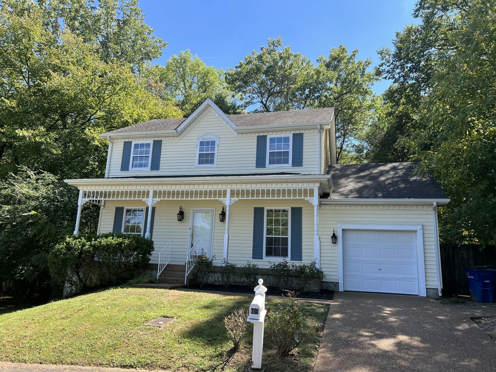 Property Photo: 109 Welshwood Ct TN 37072