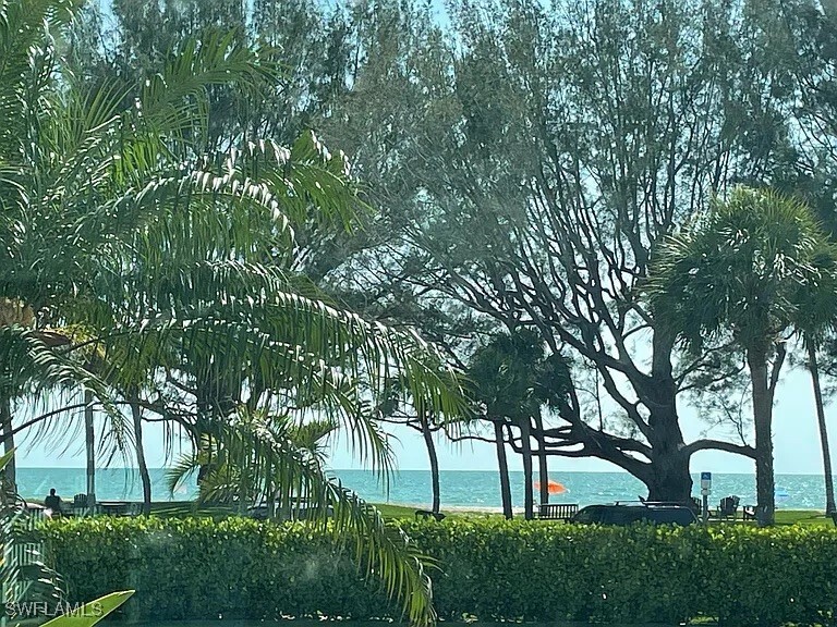 Property Photo: 2100 Gulf Shore Boulevard N 100 FL 34102
