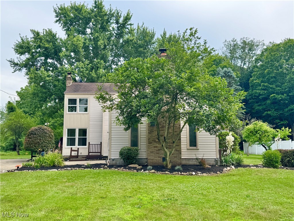 Property Photo: 11249 Leffingwell Road OH 44401