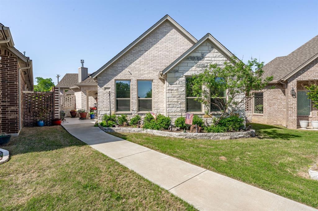Photo de la propriété: 3218 Fountain Way TX 76049