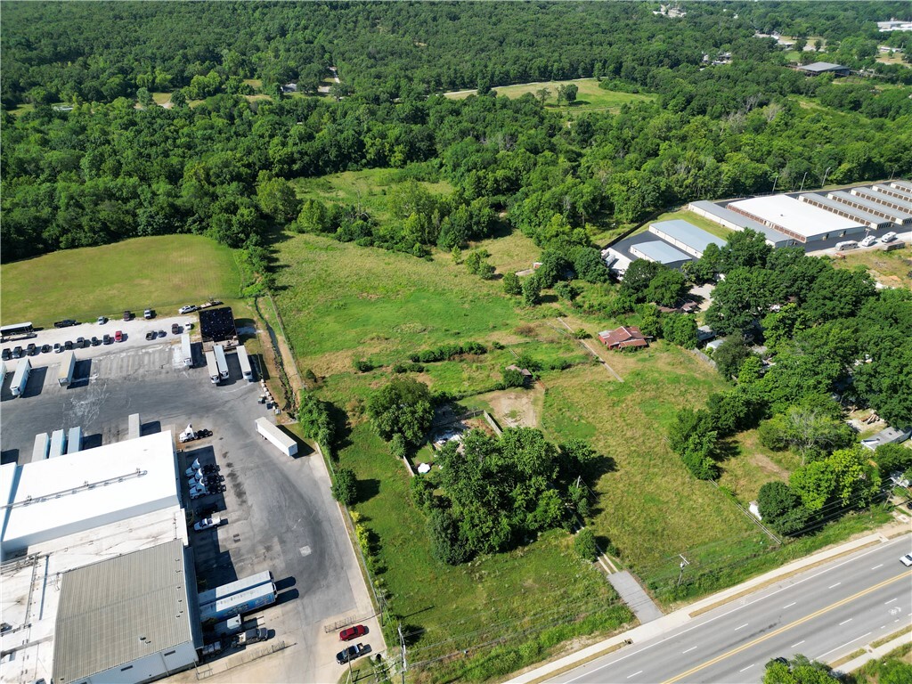 Property Photo:  123 E 15th Street  AR 72701 