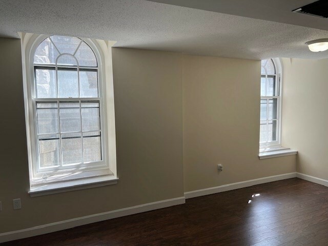 Property Photo:  201 Thorndike Street 1-27  MA 01852 