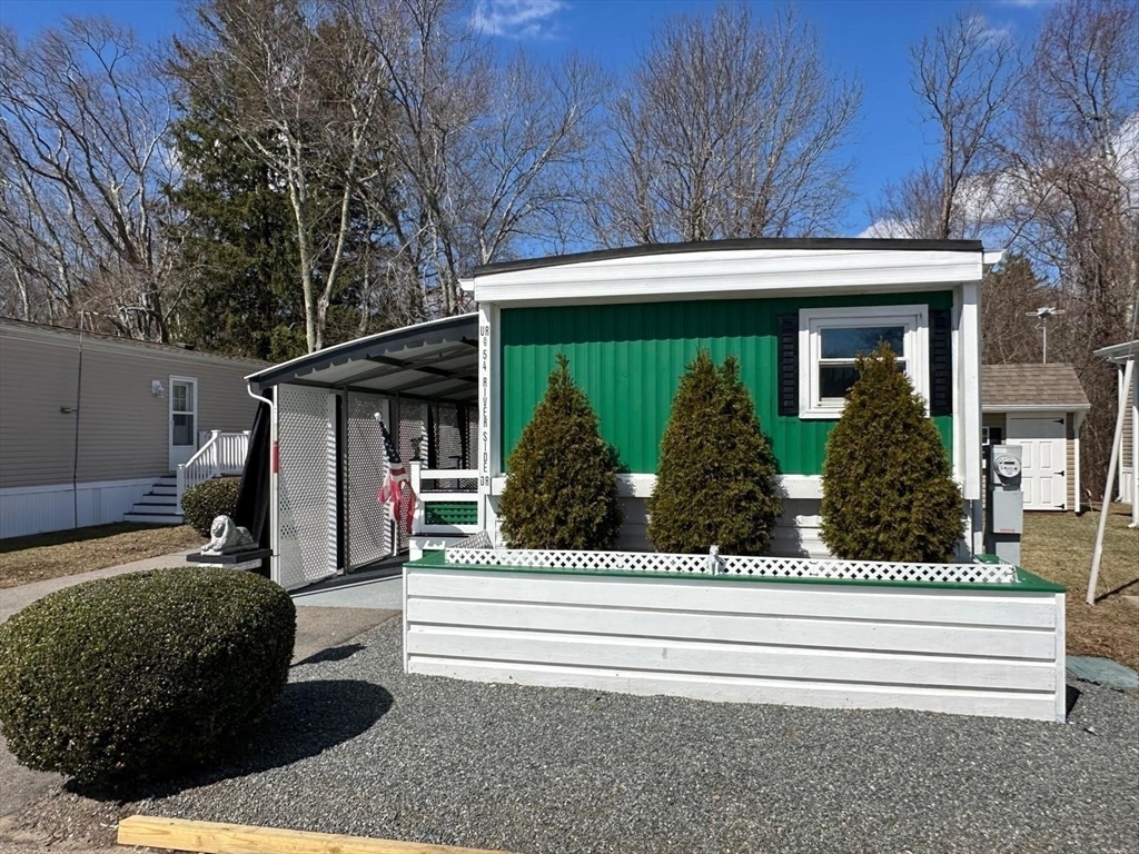 300 East Washington 54R  North Attleboro MA 02760 photo