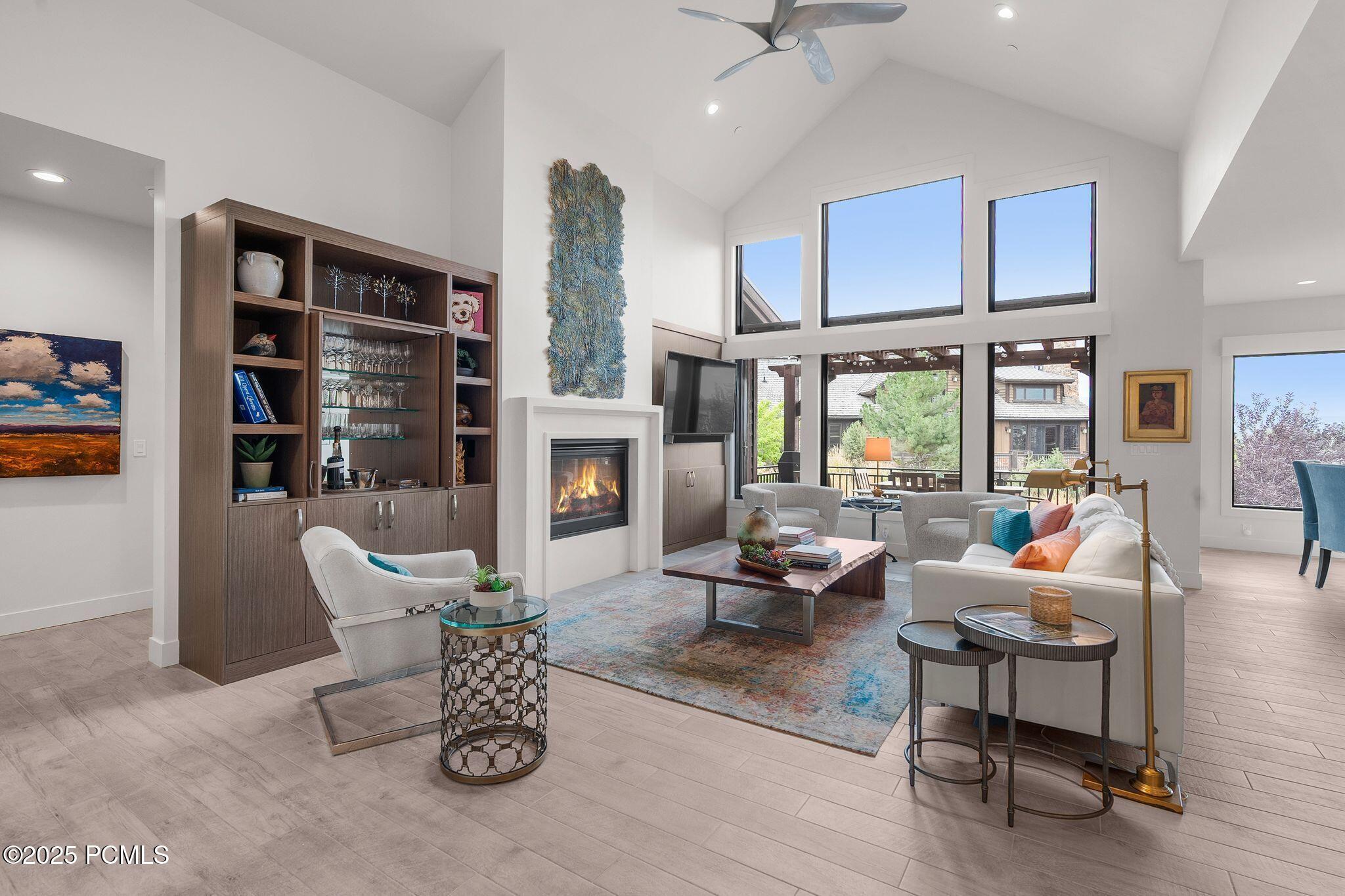 Property Photo: 1634 E Abajo Peak Circle UT 84032