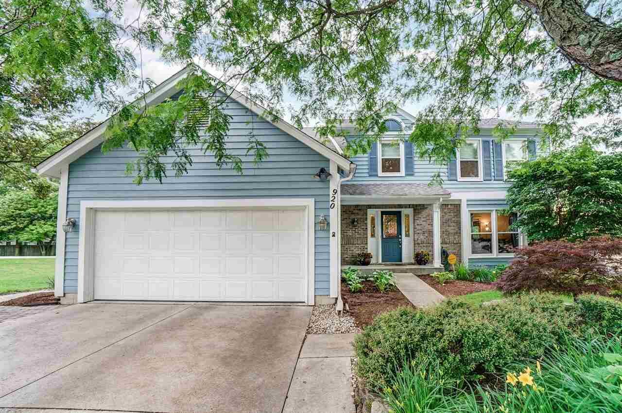 Property Photo:  920 Canterbury Trail  IN 47374 