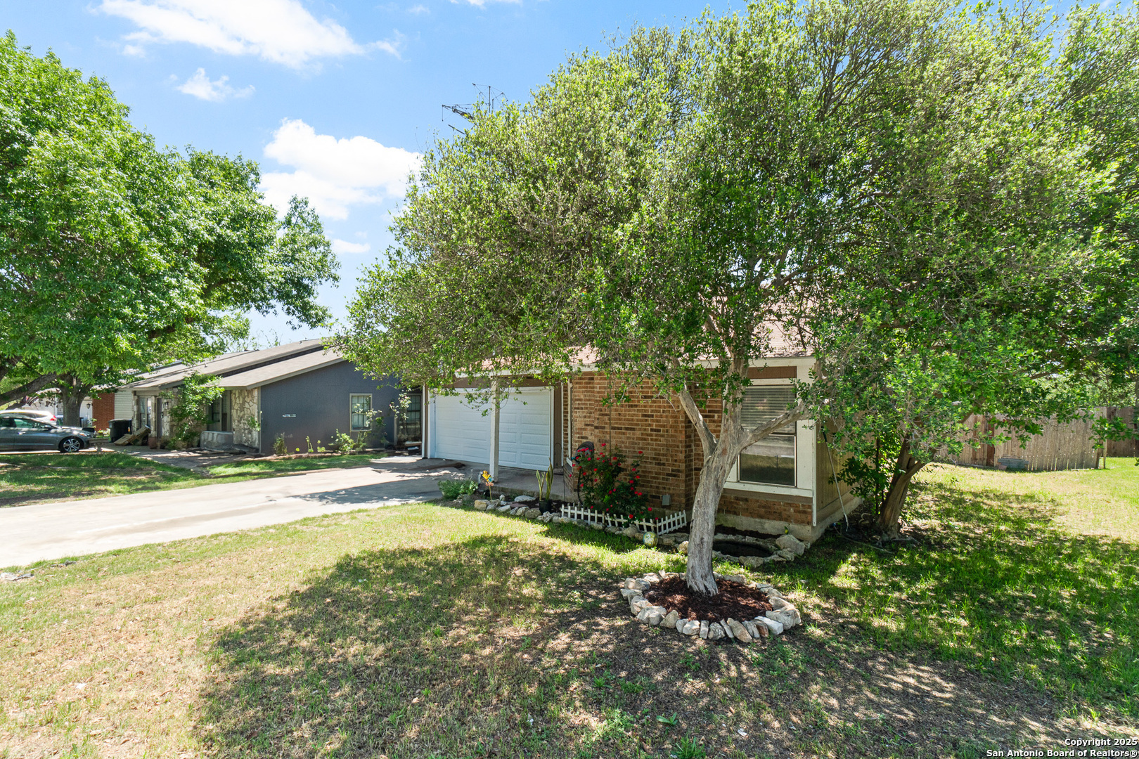 Property Photo: 5454 Vista Court TX 78247