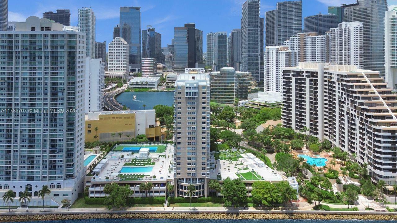 Property Photo: 770 Claughton Island Dr 808 FL 33131