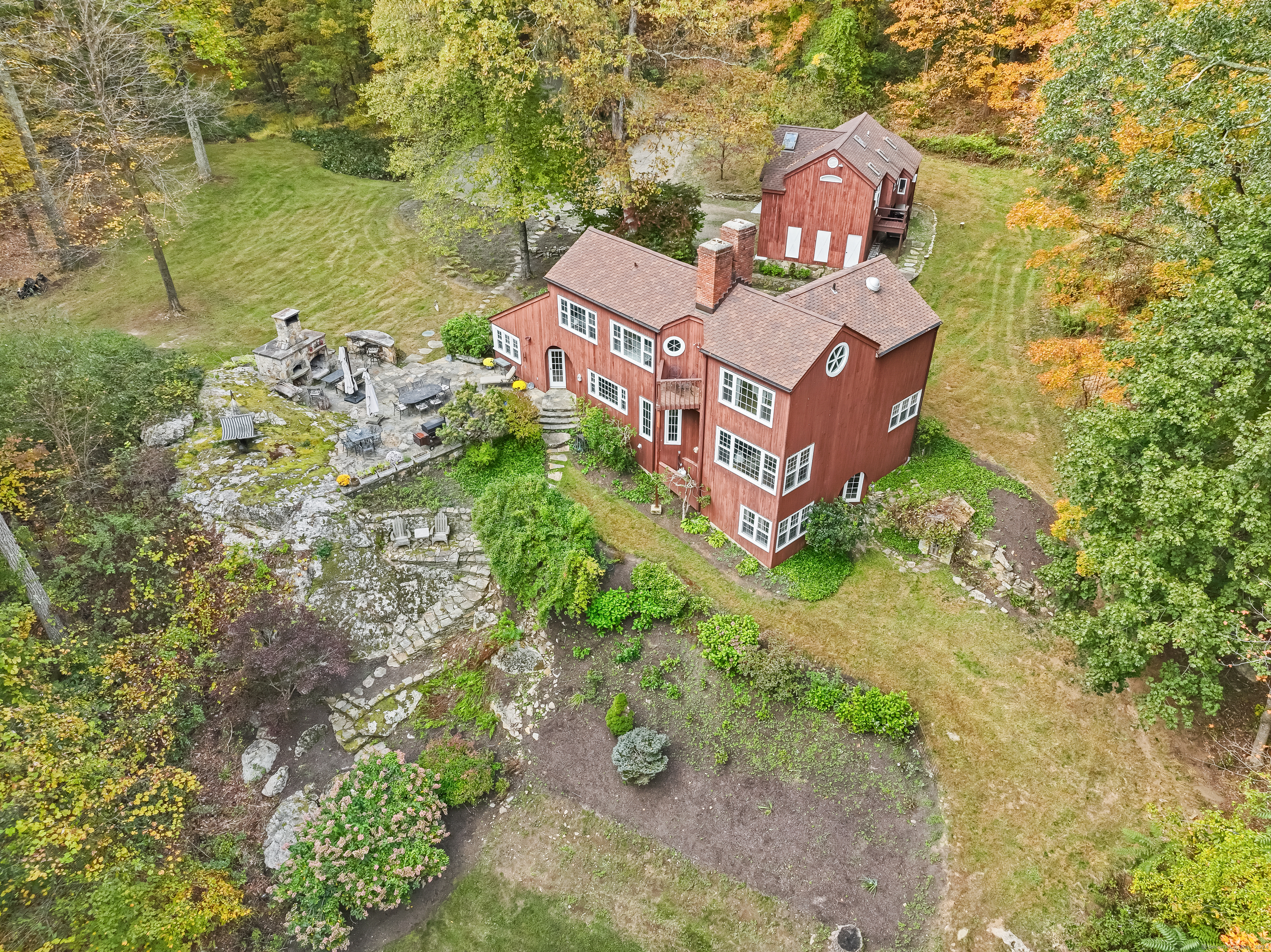 Property Photo: 56 Cross Highway CT 06896