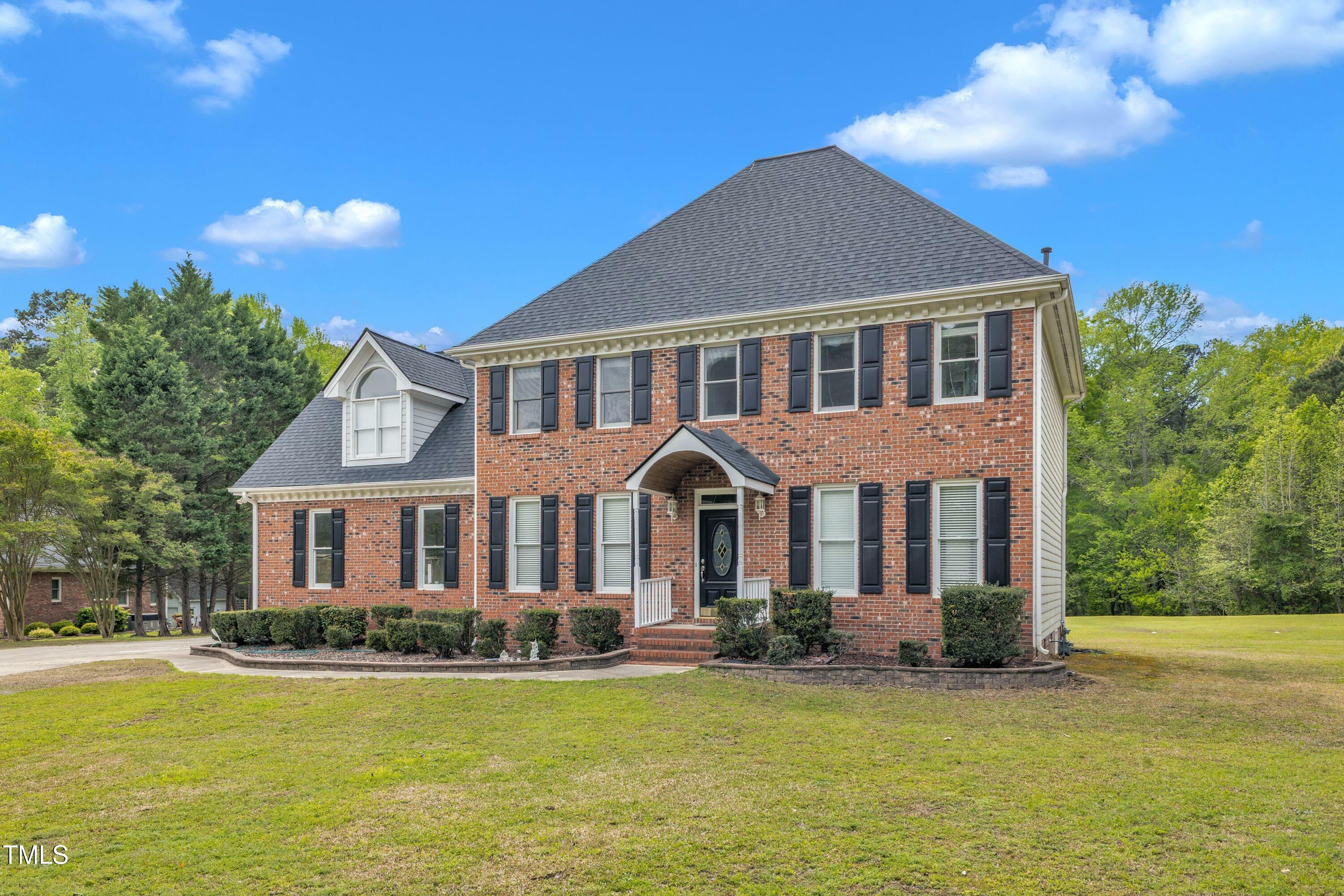 Property Photo: 2804 Brenfield Drive NC 27606