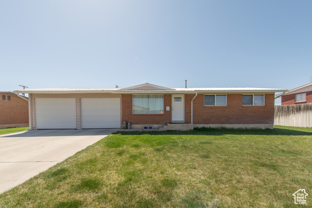Property Photo: 141 W 500 S UT 84337