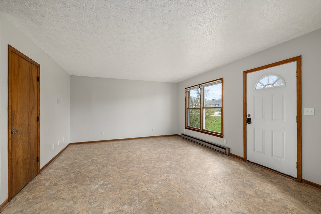 Property Photo: 1204 Winthrop Lane OH 44805
